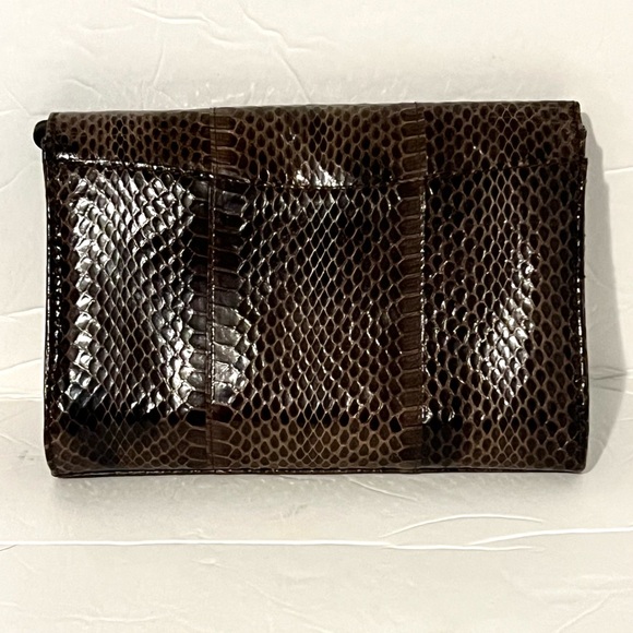Lord & Taylor Brown Vintage Snake Skin Leather Convertible Clutch/Shoulder Bag - Picture 10 of 11